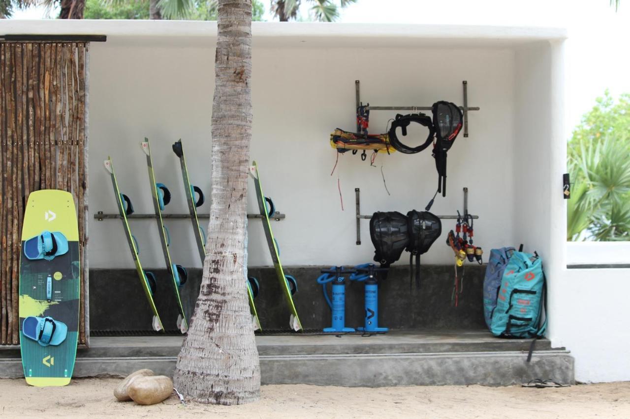 The Rascals Kite Resort Kalpitiya Exteriör bild