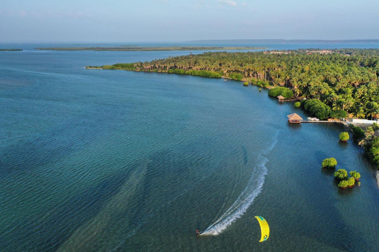 The Rascals Kite Resort Kalpitiya Exteriör bild