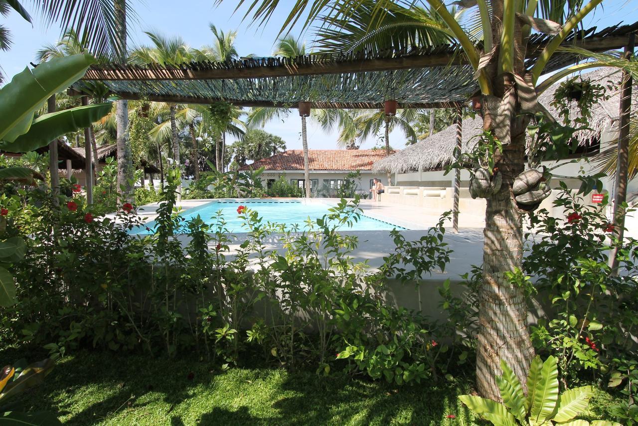 The Rascals Kite Resort Kalpitiya Exteriör bild